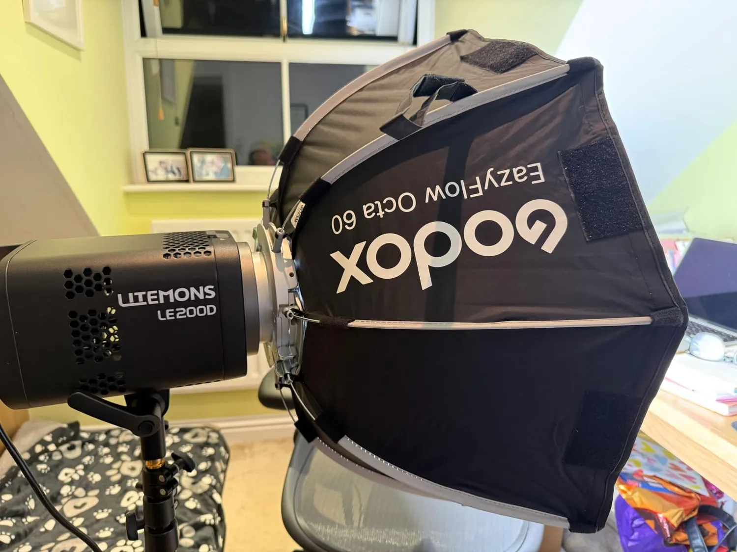 Godox LE200D lampada video LED 220W nera Bowens 5600K