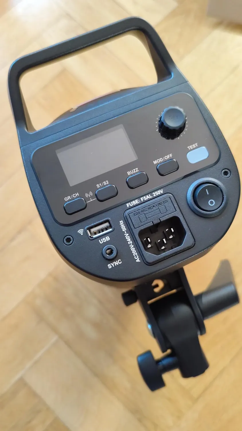 Godox SK300IIIV flash studio 300 Ws Bowens