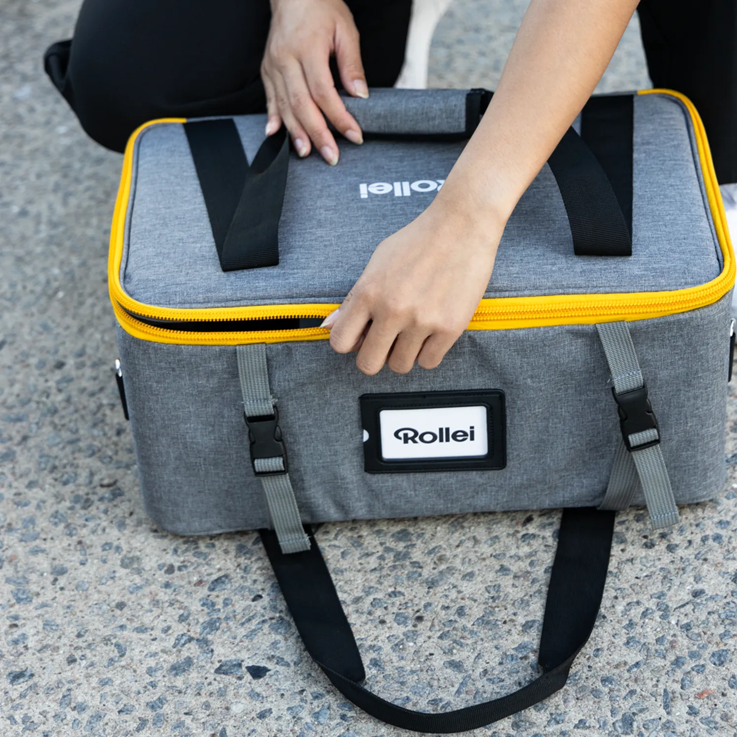 Rollei Candela 220 borsa luce LED grigia imbottita