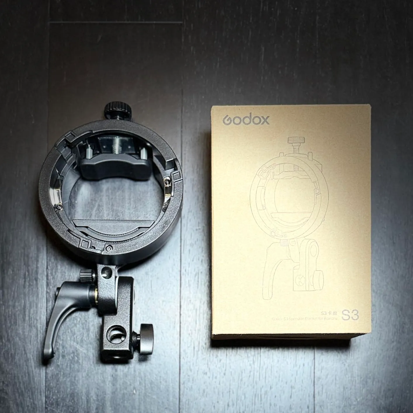 Godox S3 supporto universale flash attacco Bowens ±90°